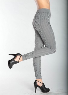 The Soleil Crinkle with Horizontal Black and White Stripes Color Seamless Fashion Legging