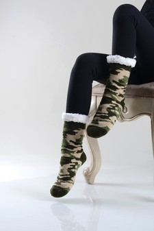 Women's Non-slip Camo Print Faux Sherpa Christmas Slipper Socks