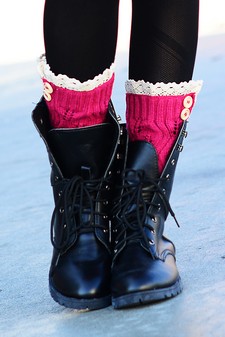 Short Boot Covers with Crochet Lace and buttons style 9