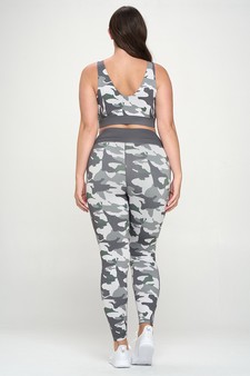 Gorge-tastic in Camo Print Activewear Set style 3