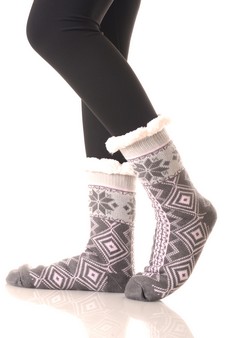 Women's Non Slip Diamond Pattern Faux Sherpa Lined Slipper Sock style 4