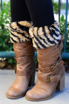 Lady's Safari Furry Faux Cuff Fashion Designed Leg Warmer
