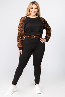Women's Leopard Side Stripe Two Piece Set style 3