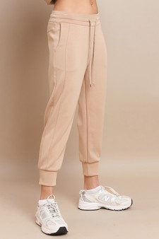 Women’s Sporty Chic Cropped Jogger style 2