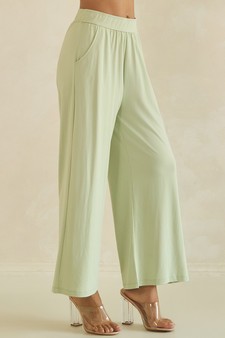 Women's Effortlessly Relaxed Fit UltraSoft Cropped Pants style 3