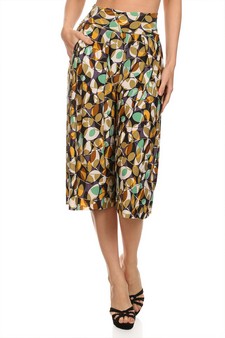 Camo Leaf printed Gauchos style 2