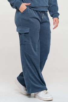 Women’s Corduroy Cargo Pants style 3