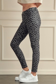 Women's Giraffe Pattern Cotton-Blend Skinny Jeggings style 2