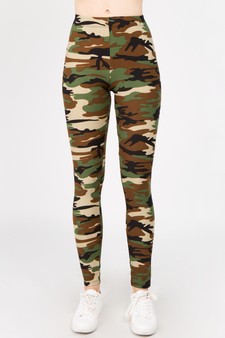 Women's Classic Camo-Print Peach Skin Leggings style 3