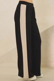 ETA 08/21/25 Women's So Relaxed UltraComfy Two Tone Wide-Leg Pants style 3