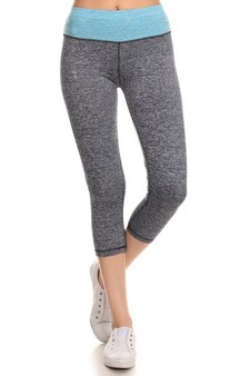 Seamless Performance Capri Legging Size: S-M-L style 2