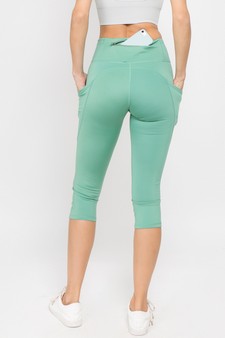 Women's High Rise 5-Pocket Activewear Capri Leggings style 3