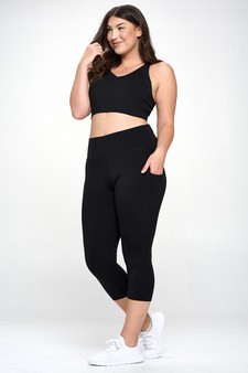 Women's Buttery Soft Sports Bra and Capri Leggings Activewear Set style 4