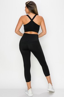 Women's Buttery Soft Sports Bra and Capri Leggings Activewear Set style 3