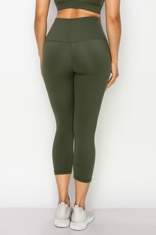 Women's Buttery Soft Capri Activewear Leggings style 3