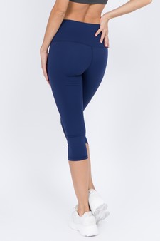 Women's Buttery Soft Capri Activewear Leggings style 3