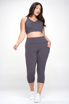 Women's Buttery Soft Activewear Capri Leggings with Pockets style 4