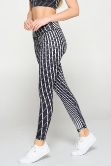 Women's High Rise Geo Striped Activewear Leggings style 3