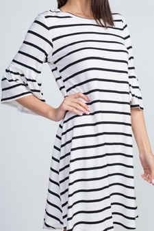 Women's Ruffled 3/4 Sleeve Striped Dress style 4