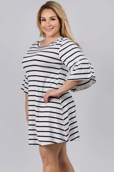 Women's Ruffled 3/4 Sleeve Striped Dress style 2