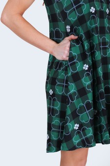 Women's Plaid Clover Print Dress with Pockets style 4