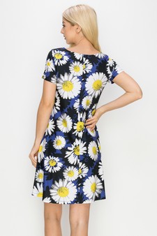 Women’s Classic Wild Daisies A-Line Dress style 3