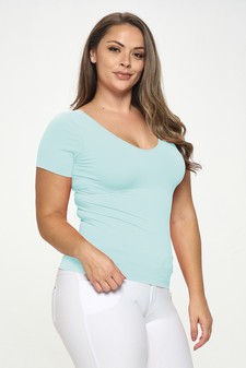 Women’s Seamless Reversible V-Neck Short Sleeve Top style 2