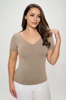 Women’s Seamless Reversible V-Neck Short Sleeve Top style 4