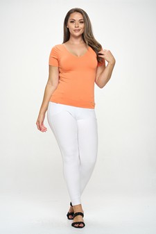 Women’s Seamless Reversible V-Neck Short Sleeve Top style 5