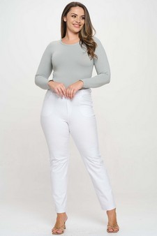 Women's Seamless Round Neck Long Sleeve Top style 4