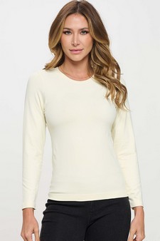 Women's Seamless Round Neck Long Sleeve Top style 3