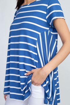 Lady's Short Sleeve Multi-Striped Print Top style 4