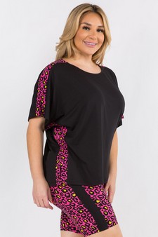 Women's Contrasting Leopard Printed Loungewear Top style 2