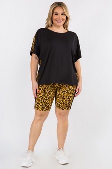 Women's Contrasting Leopard Printed Loungewear Top style 4