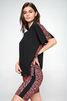 Women's Contrasting Leopard Printed Loungewear Top style 2