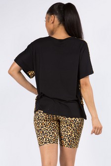 Women's Contrasting Leopard Printed Loungewear Top style 3