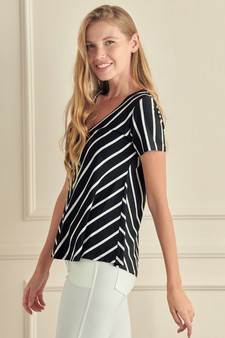 Women’s Chic in Stripes V-neck Top style 2