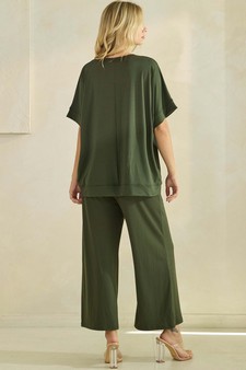 ETA 06/03/25 - Women's Effortlessly Relaxed Fit UltraSoft Top and Cropped Pants Set style 2