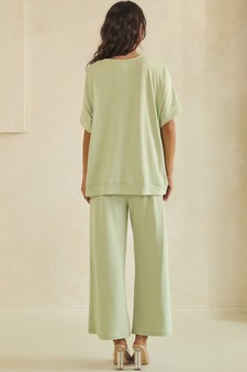 Women's Effortlessly Relaxed Fit UltraSoft Top and Cropped Pants Set style 2