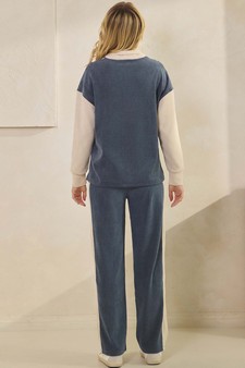 Women's Relaxed Fit Colorblock Corduroy Set style 2