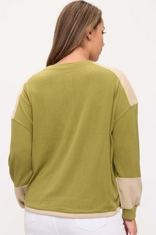 Women's Two Tone Ribbed Loose Fit Top with Buttons style 2