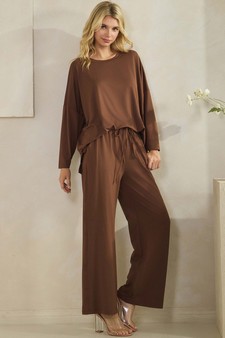 Women's Peach Skin Long Sleeve Relaxed Fit Top style 5