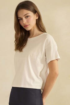 Soft and Relaxed Cotton Crewneck cropped Tee style 3
