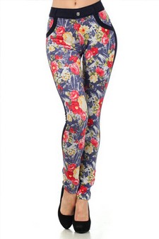 Lady's Manhattan Jegging With Apple Prints in the Front and Rhinestones Pocket Accents style 2