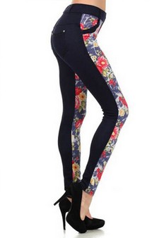 Lady's Manhattan Jegging With Apple Prints in the Front and Rhinestones Pocket Accents style 3