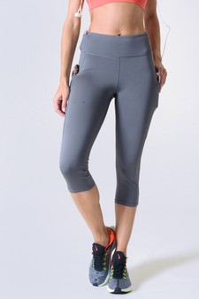 Women's High Rise 5-Pocket Activewear Capri Leggings (Small only) style 2