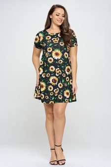 Women’s It’s Raining Sunflowers Short Sleeve Dress (XL only) style 5