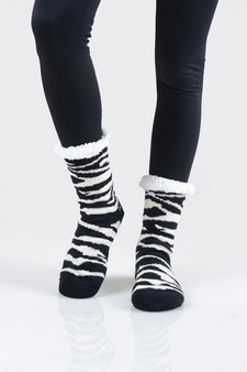 Women's Faux Sherpa Tiger Striped Christmas Slipper Socks style 13