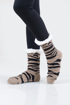 Women's Faux Sherpa Tiger Striped Christmas Slipper Socks style 17