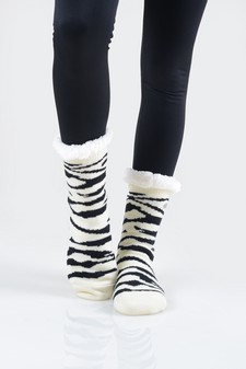 Women's Faux Sherpa Tiger Striped Christmas Slipper Socks style 4